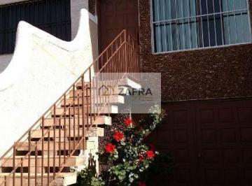 Casa · 140m² · 2 Quartos · 2 Vagas · Sobrado à venda em São Bernardo do Campo, Alves Dias, com 2 quartos, com 140 m²