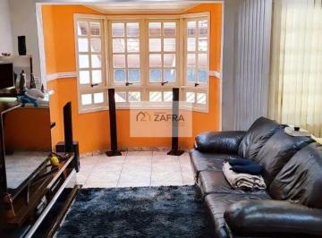 Casa · 254m² · 3 Quartos · 3 Vagas · Sobrado à venda em São Bernardo do Campo, Anchieta, com 3 quartos, com 254 m²