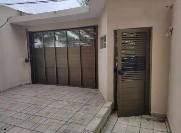 Casa · 244m² · 3 Quartos · 8 Vagas · Sobrado à venda em São Bernardo do Campo, Dos Casa, com 3 quartos, com 244.74 m²