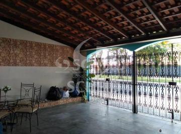 Casa · 128m² · 3 Quartos · 2 Vagas · Sobrado a venda na região de interlagos.
