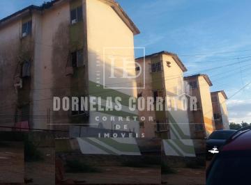 Apartamento · 90m² · 3 Quartos · 1 Vaga · Apartamento em Jaboatão, 3 qts, 1wc, sala 2 amb., cz, quintal, 1vg de garagem coberta.