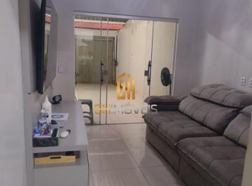 Casa · 140m² · 3 Quartos · 2 Vagas · Linda casa com 3 quartos sendo 1 suíte no Residencial Gameleira 2