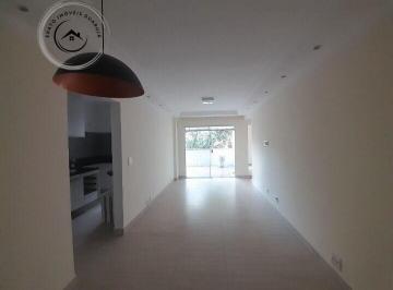 Apartamento · 68m² · 1 Quarto · 1 Vaga · Apartamento Padrão de 01 dormitório para locação anual na Praia da Enseada.