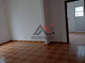Casa · 151m² · 2 Quartos · 2 Vagas · Casa Padrão em Araraquara