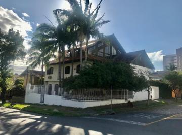 Casa · 560m² · 4 Quartos · 3 Vagas · Mansão com 05 Quartos no Bairro Partenon