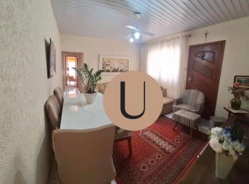 1a8563fd8e21e53d16f3ca77441f5cf36b3388ee · Casa Térrea Espaçosa na Vila Prudente: Conforto e Localização Imbatível!