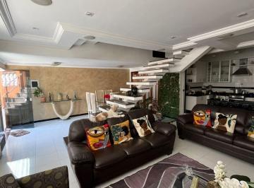 Casa · 210m² · 4 Quartos · 4 Vagas · Sobrado com 4 quartos à venda, 210 m² por R$ 880.000 - Vila Rosália - Guarulhos/SP