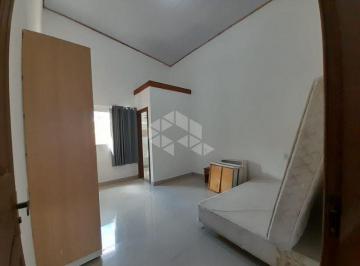 a4FbJ00000Ryf32 · Casa em Condomínio 70M² - para Alugar