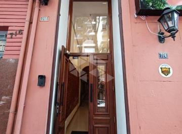 1 · Sala 44M² - para Alugar