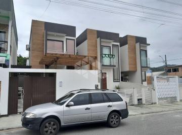 Casa · 60m² · 2 Quartos · 2 Vagas · Casa Residencial para alugar 80M² 2 quartos em Palhoça