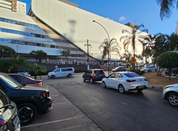 Apartamento de 3 quartos, Águas Claras · TRÊS QUARTOS SENDO DOIS SUÍTES EM FRENTE AO SHOPPING