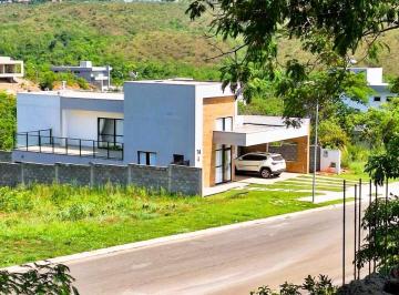 Casa de 5 quartos, Brasília · Casa moderna em condomínio fechado na Estrada do Sol – Jardim Botânico