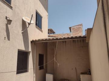 Casa de 3 quartos, Contagem · Confortável casa 3 quartos e 3 andares no Oitis: