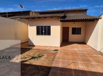 Vista da frente casa · Casa à venda ou locação na cidade de Formosa GO no bairro Bela Vista - 2 quartos, 1 suíte, 1 sala, 2
