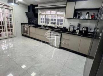Casa · 254m² · 4 Quartos · 3 Vagas · Espetacular Sobrado à venda no Jardim das Indústrias – São José dos Campos
