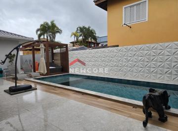 Casa · 286m² · 4 Quartos · 4 Vagas · Casa de condomínio em  Avenida Três Marias - Jardim Três Marias - Peruíbe/SP