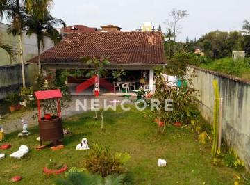 Terreno · 970m² · 2 Quartos · 1 Vaga · Lote em  Rua Jacutinga - Iririú - Joinville/SC