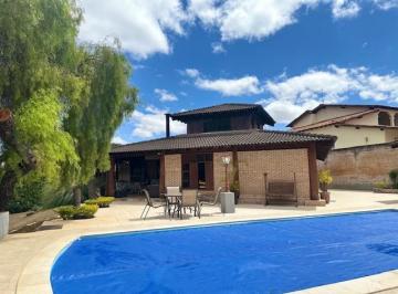 Casa de 3 quartos, Brasília · Casa com 3 quartos em Lago Sul, 3000 m² à venda
