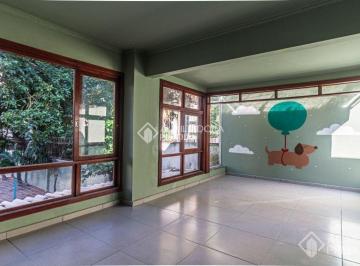 Casa · 299m² · 5 Quartos · 4 Vagas · Terreno no bairro Bela Vista