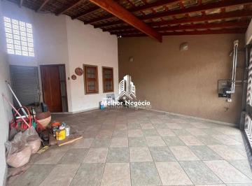 Casa · 100m² · 1 Quarto · 2 Vagas · Casa à venda com 2 quarto, localizada no bairro Água Branca em Piracicaba/SP.