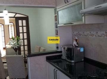 Casa · 140m² · 2 Quartos · 2 Vagas · Casa Térrea Reformada à Venda no Jardim Hollywood – Porteira Fechada, 2 Dorms, Quintal com Churrasqu