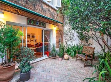 1 · Casa com 200 m², 2 quartos sendo 1 suíte à venda no bairro Jardim Paulistano.