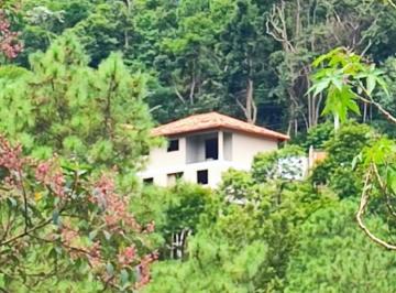 Casa · 140m² · 3 Quartos · 2 Vagas · Casa em Golfe, Teresópolis/RJ de 140m² 3 quartos à venda por R$ 750.000,00