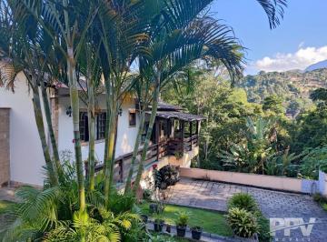 Casa · 2550m² · 4 Quartos · 4 Vagas · Casa em Cascata do Imbuí, Teresópolis/RJ de 2550m² 4 quartos à venda por R$ 900.000,00