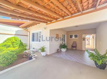 Casa · 139m² · 2 Quartos · 2 Vagas · Casa em Parque dos Cocais, Valinhos/SP de 139m² 2 quartos à venda por R$ 640.000,00