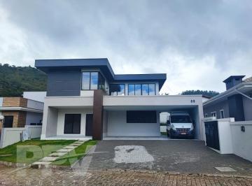 Casa · 267m² · 4 Quartos · 4 Vagas · Casa em Albuquerque, Teresópolis/RJ de 267m² 4 quartos à venda por R$ 1.600.000,00