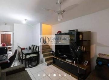 Casa · 120m² · 2 Quartos · 2 Vagas · Casa em Vila Carmosina, São Paulo/SP de 120m² 2 quartos à venda por R$ 450.000,00
