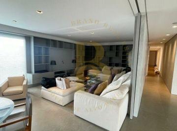 Apartamento · 450m² · 3 Quartos · 6 Vagas · Apartamento á venda de 450 m², com 3 suíte e 6 vagas garagem no Itaim Bibi.