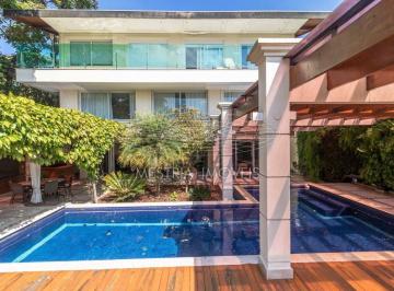 Casa · 1200m² · 5 Quartos · 10 Vagas · Localização privilegiada! | Com 1.200 m² | Próximo à Praça Vinicius de Morais!