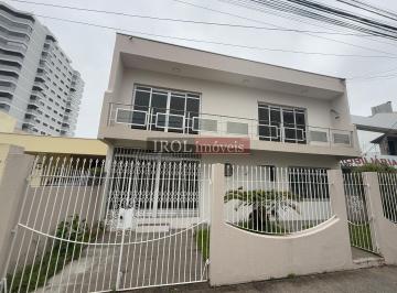 Casa · 330m² · 6 Quartos · 10 Vagas · Casa comercial e residencial para alugar no bairro Centro - Itajaí/SC