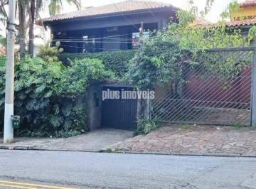 Casa · 250m² · 8 Quartos · 3 Vagas · Sobrado em Alto de Pinheiros - Amplo imóvel, excelente localização