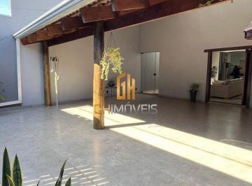 Casa · 200m² · 3 Quartos · 3 Vagas · Casa á venda