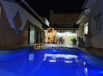 Casa · 310m² · 4 Quartos · 4 Vagas · Casa com 4 quartos em Rio Verde- GO, em terreno de 675m2, área construída de 310,36m2
