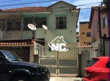38a6c6506bc8fdb68b7bdb3001d5738f2dd74cd8 · Casa com 3 quartos à venda, 200 m² por R$ 600.000 - Icaraí - Niterói/RJ