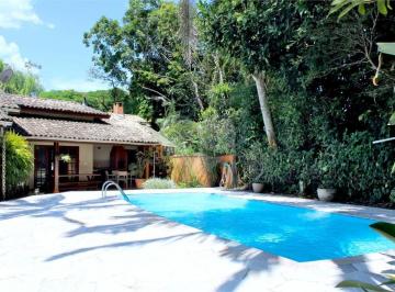Casa · 216m² · 3 Quartos · 4 Vagas · Casa com 3 quartos à venda em Riviera - SP