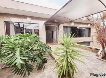 Casa · 307m² · 8 Quartos · 10 Vagas · Casa com 8 quartos à venda em Olímpico - SP