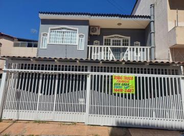 Casa de 4 quartos, Águas Claras · Casa sobrado Areal oportunidade!!!