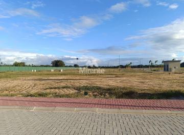 Lote / Terreno de Condomínio Para Vender no bairro Lagoa Salgada em Feira De Santana · Lote / Terreno de Condomínio Para Vender no bairro Lagoa Salgada em Feira De Santana