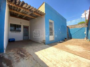 Casa · 176m² · 5 Quartos · 2 Vagas · Lote com 3 casas na QNN 2 de Ceilândia Sul