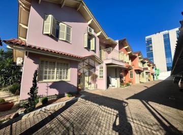 Casa · 134m² · 3 Quartos · 2 Vagas · Duplex de 3 dormitórios sendo uma suíte, próximo do colégio Mauá!
