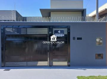 Casa · 88m² · 3 Quartos · 2 Vagas · Próx a Ucdb e av tamandaré quintal grande
