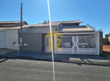 Foto 01 · Casa à Venda em São José do Rio Preto-SP, 3 Quartos, 1 Suíte, 2 Salas, 3 Banheiros, 4 Vagas de Garag
