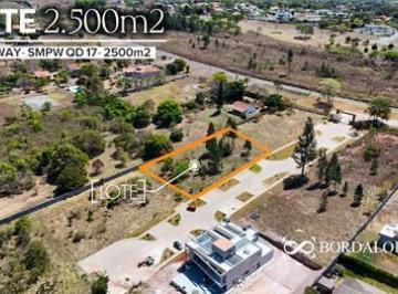 152041_bd85b49a-06b4-4546-9477-c35bac02d5f9_lg.jpg · SMPW Quadra 17 - Lote em Condomínio Escriturado Vazado Aceita Financiamento