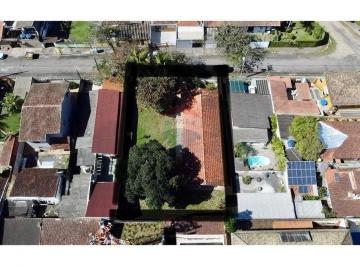 Casa · 840m² · 3 Quartos · Casa + terreno entre a  Praia do Tombo e Guaiuba,  no Guarujá com Ótimo Preço!