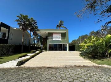 Casa · 390m² · 5 Quartos · 2 Vagas · Casa a Venda em Condominio - Guaruja - SP