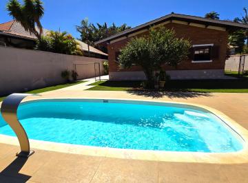 Casa de 4 quartos, Vinhedo · CASA EM VINHEDO 4 DORMITÓRIOS 2 SUITES + HOME OFFICE +QUINTAL GOURMET C/ PISCINA
